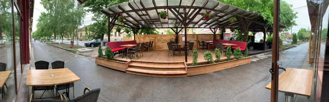 Bistro Cafe Robert - 5