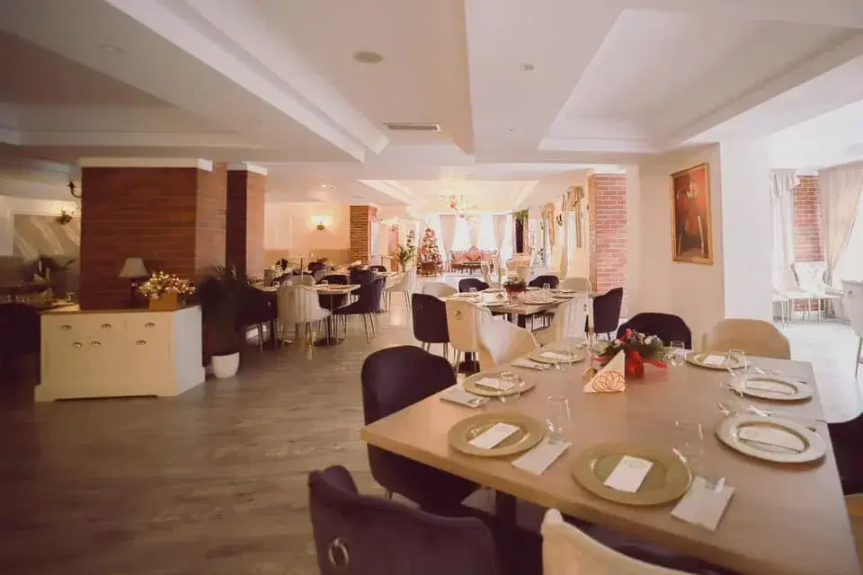 C and C Karo Resort - 2