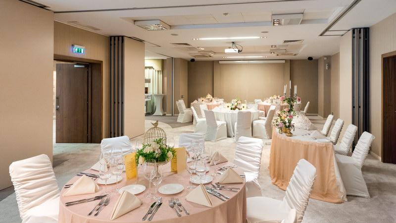 Capital Plaza Hotel - 2