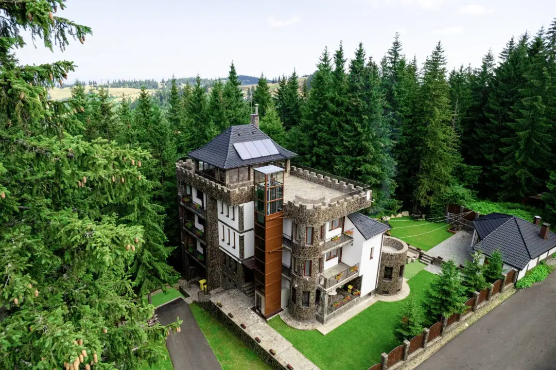 Castelul de Piatra - 6