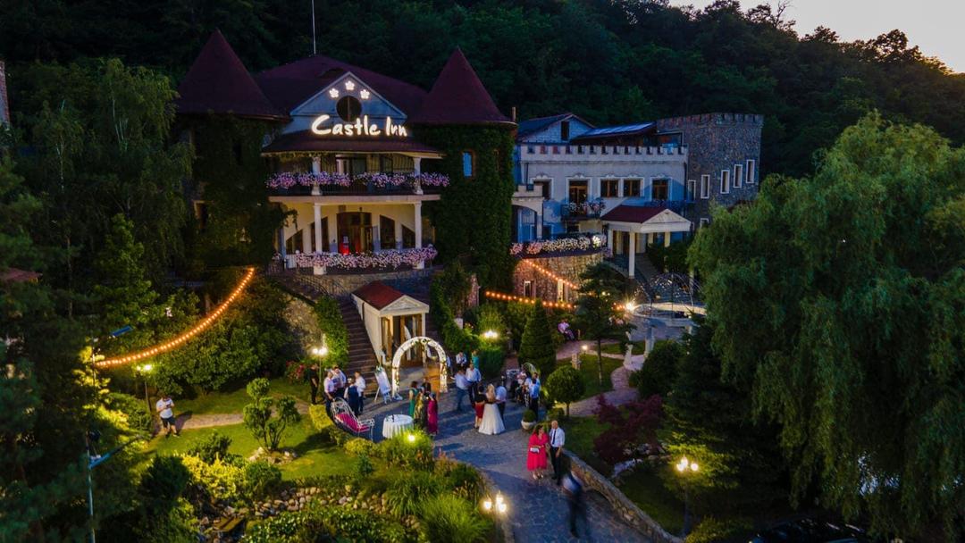 Castle Inn - 3