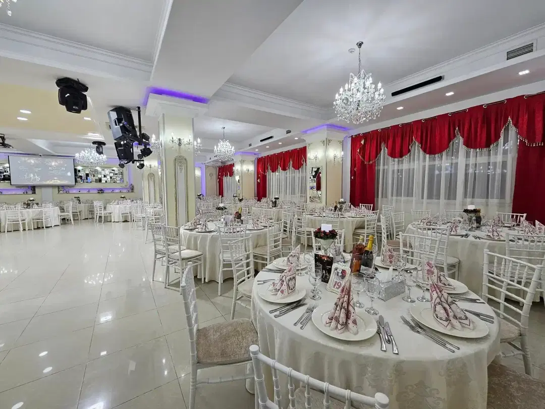 Dinu Events Ballroom - 5
