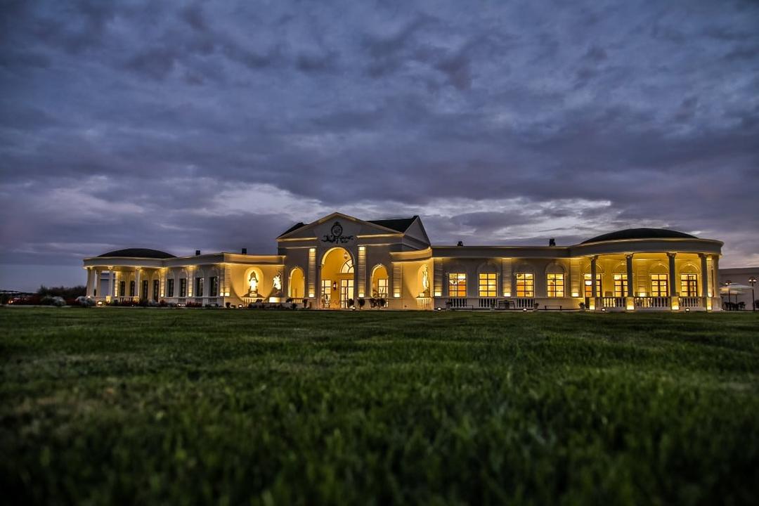 Domeniul cu Ciresi - 2