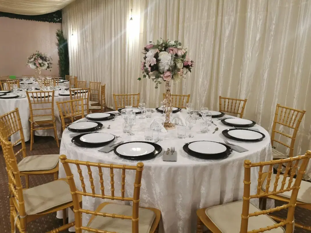 Golden Salon Events - 2