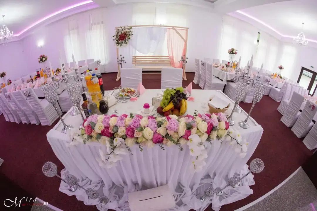 Grand Salon Ivory - 5