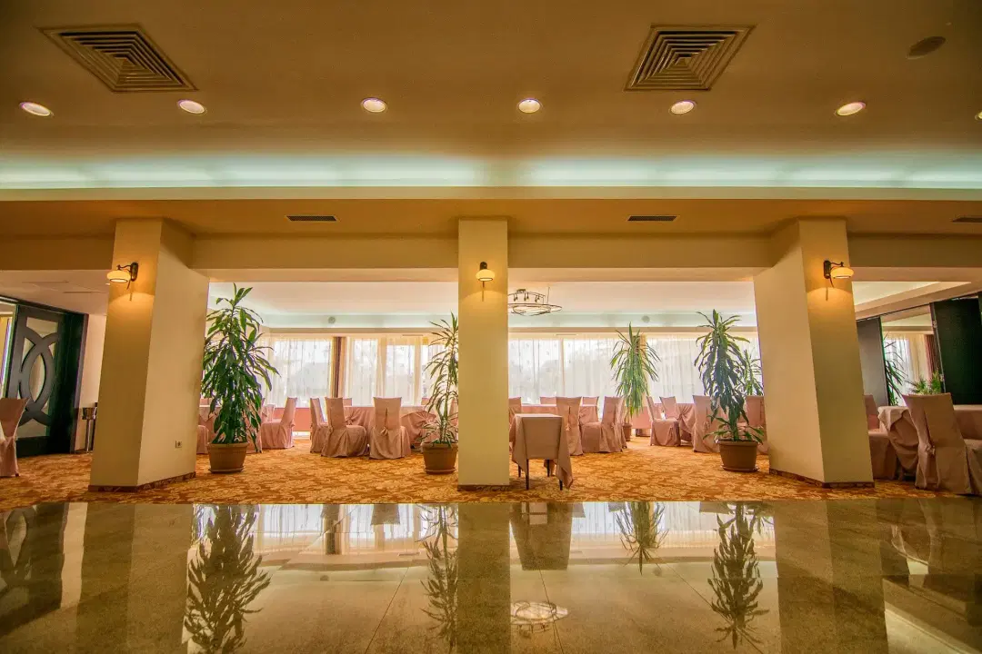 Hotel Condor Mamaia - 1