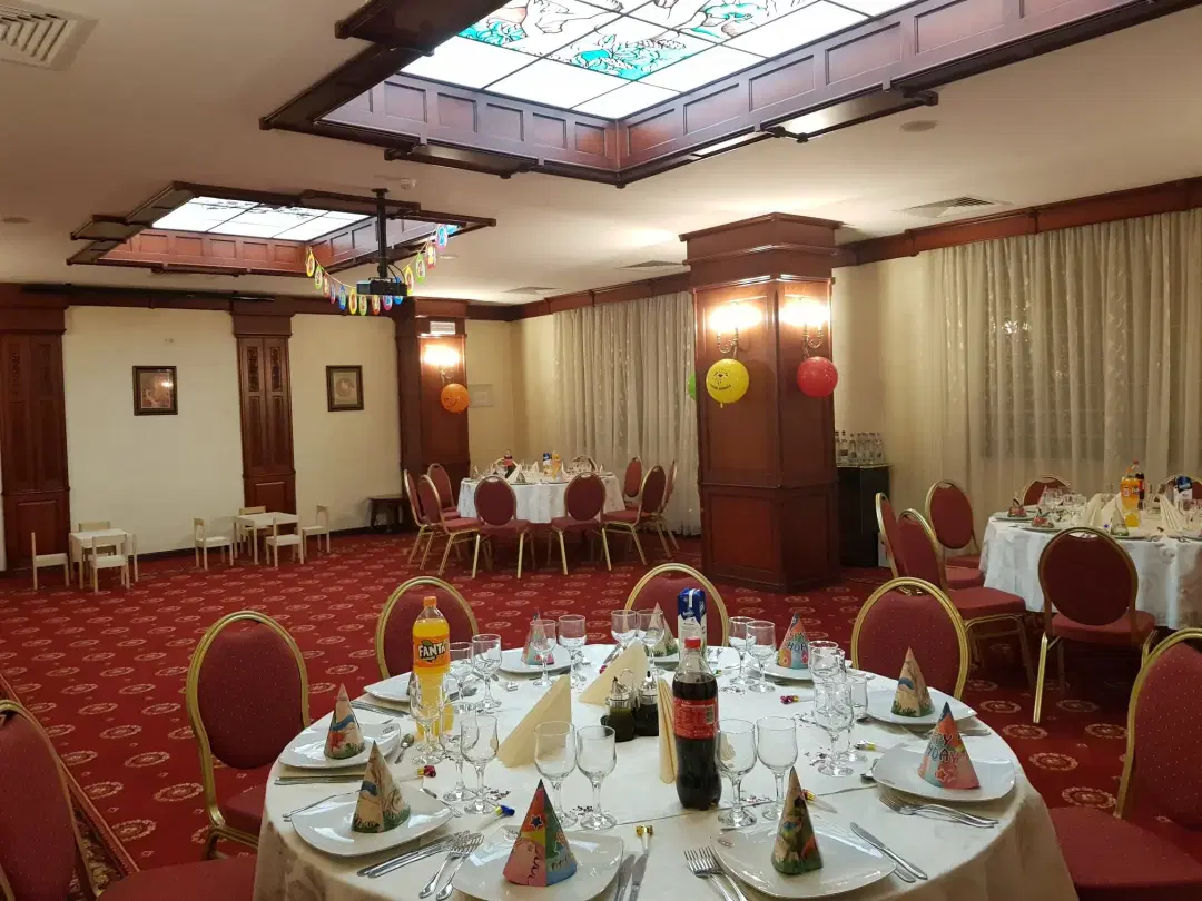Hotel Golden House - 5