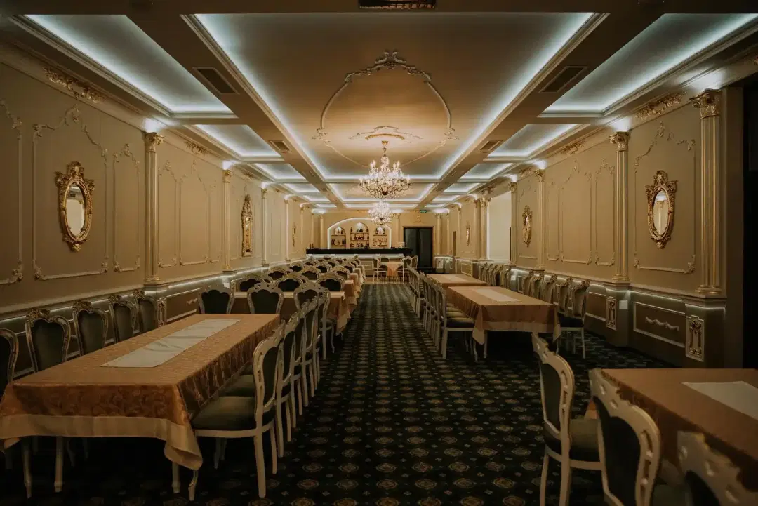 Hotel Regal Beius - 5