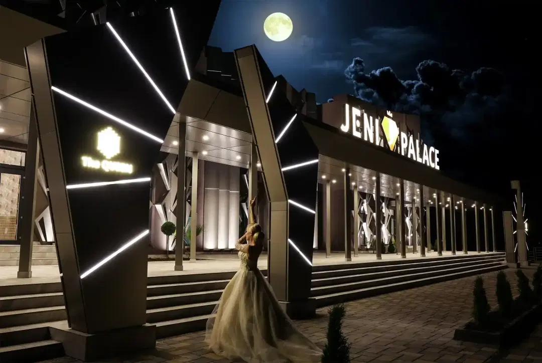 Jeni Palace - 1