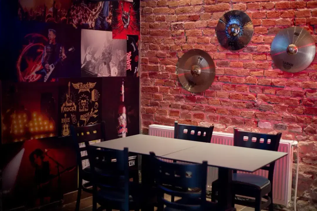 Motor Rock Bistro - 4