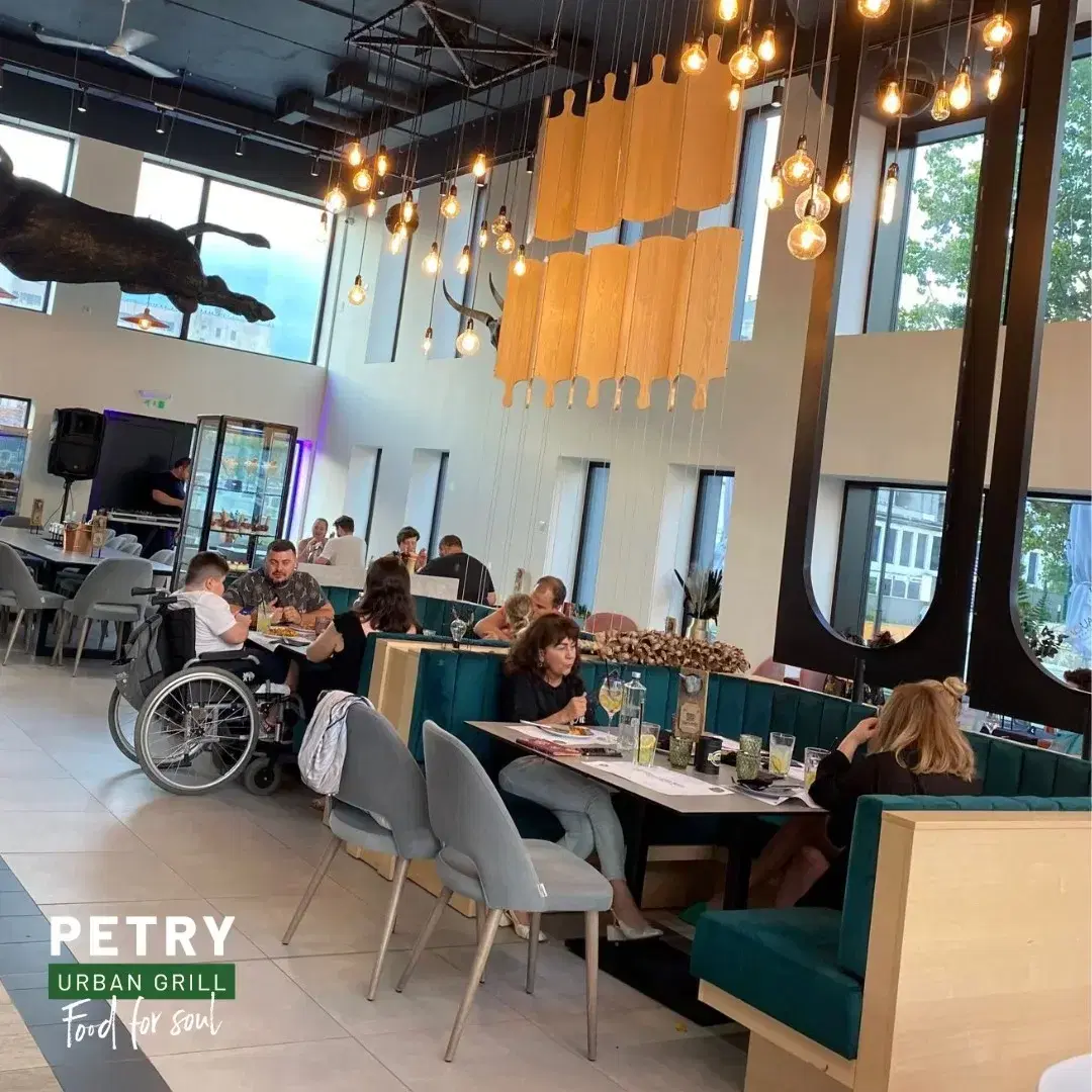 Petry Urban Grill - 5