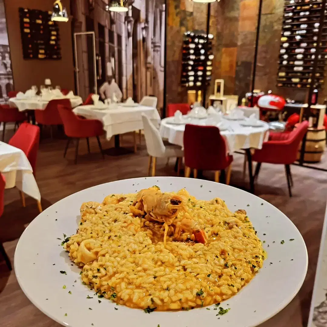 Pomo Doro Ristorante - 4