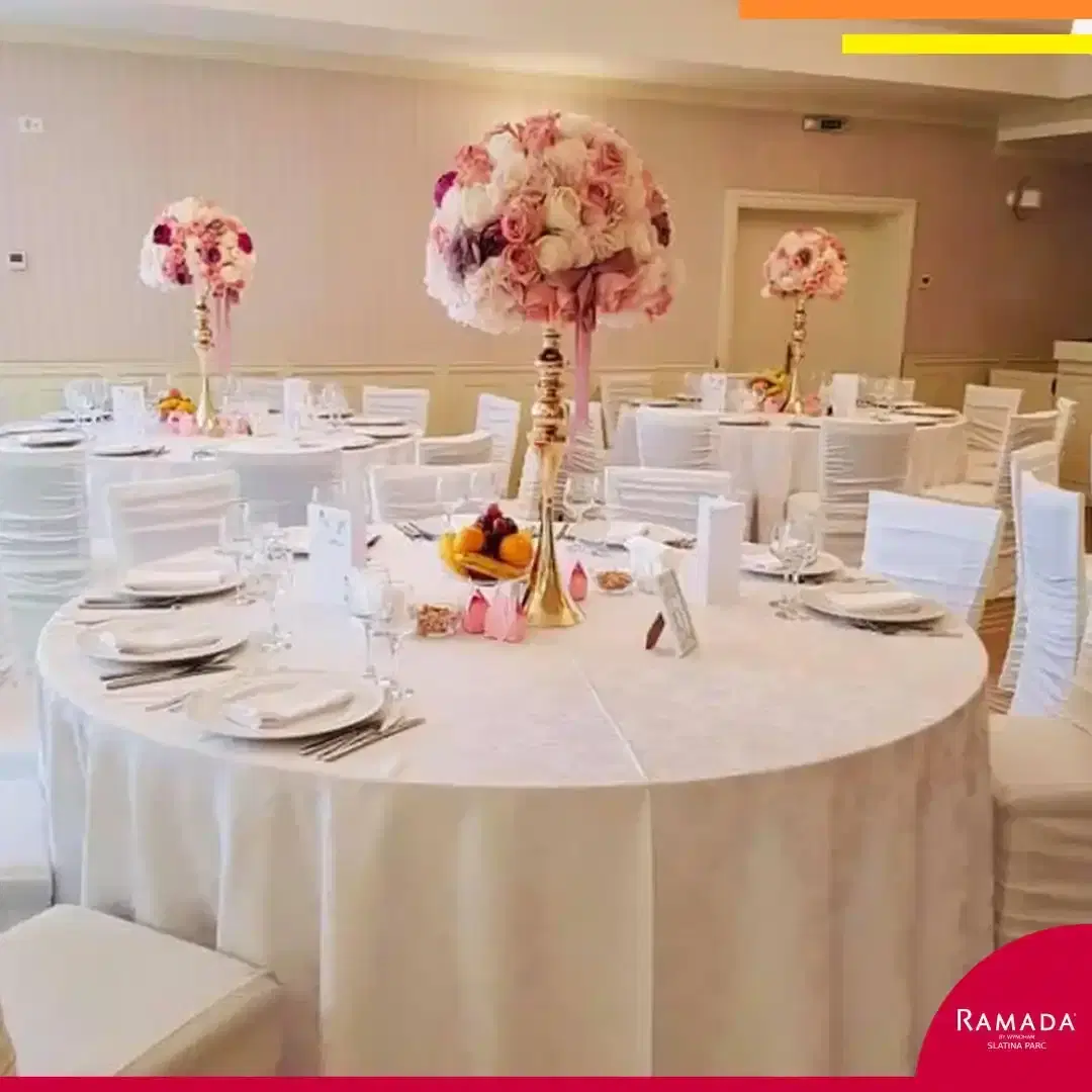 Ramada by Wyndham - 1