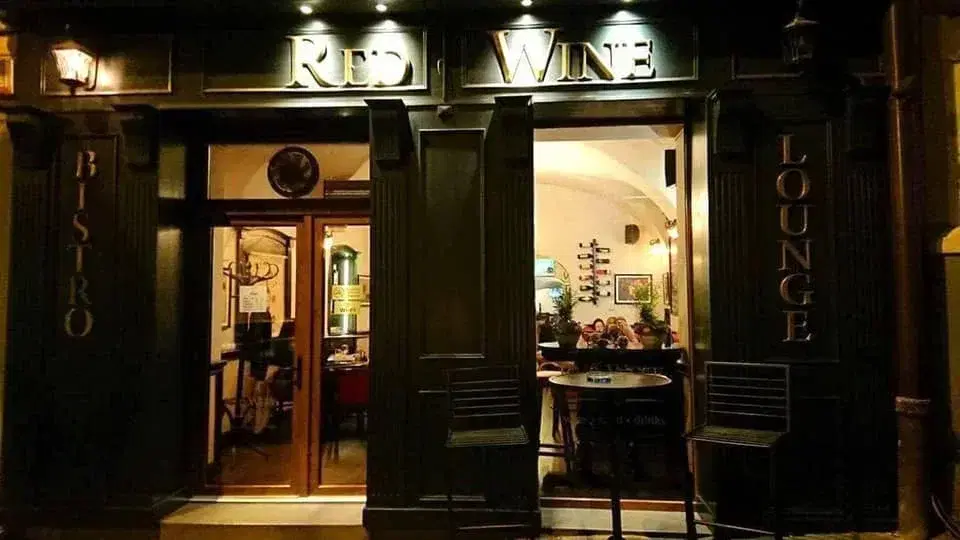 Red Wine Bistro - 5