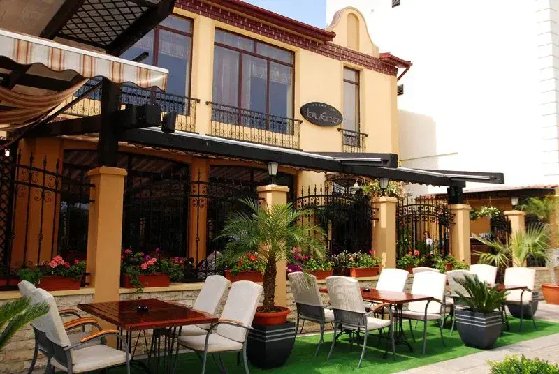 Restaurant Bueono - 6