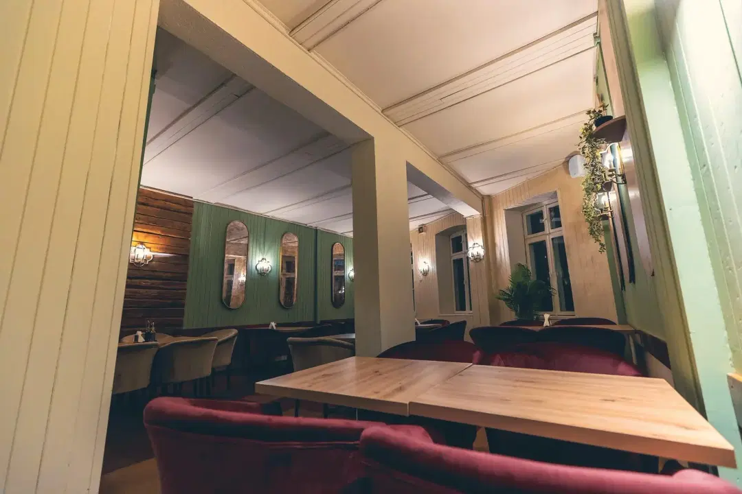 Restaurant C est Bon - 2