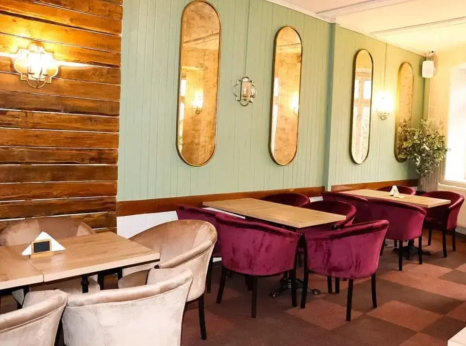 Restaurant C est Bon - 6