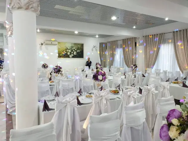 Restaurant Cora