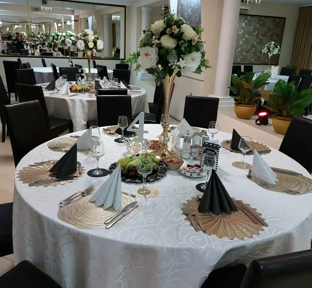 Restaurant K And V - 1