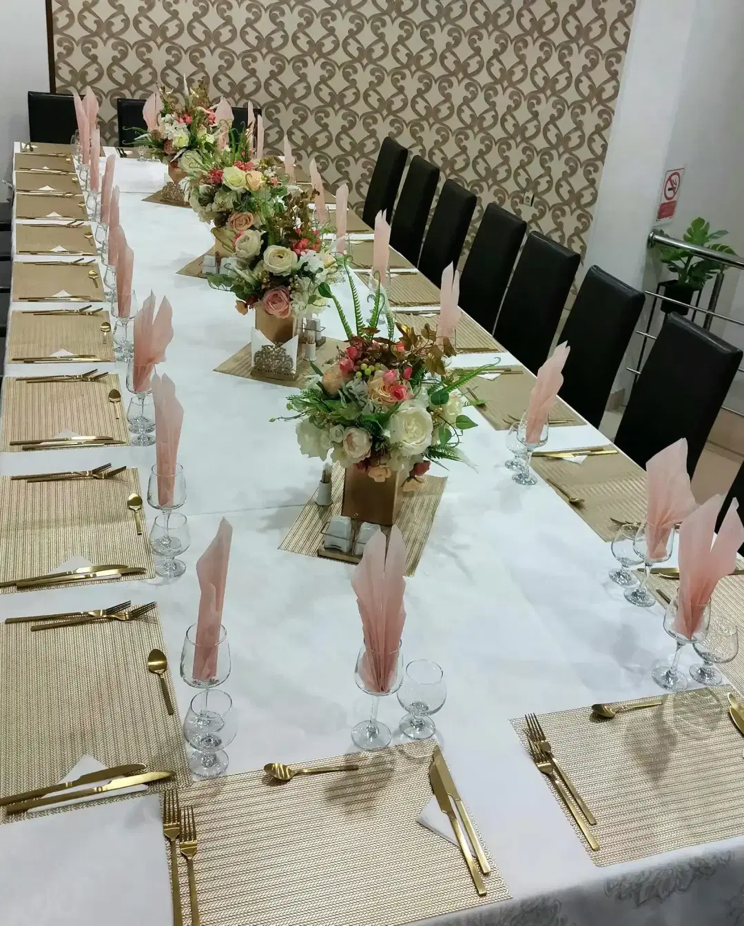 Restaurant K And V - 6