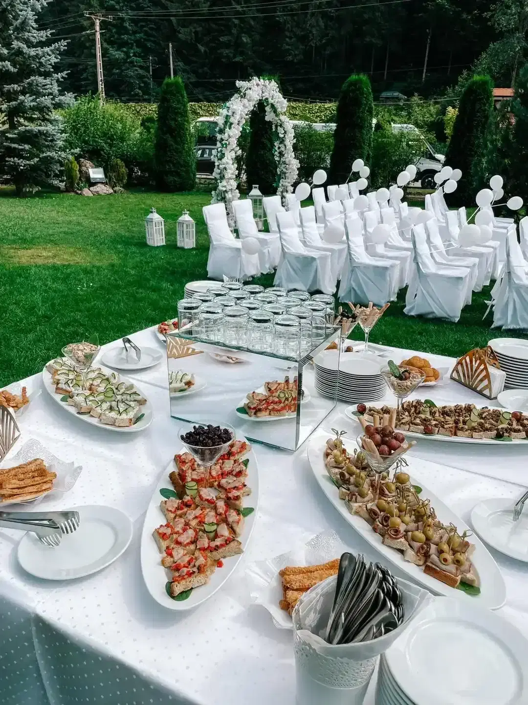 Restaurant Lacu Rosu - 2