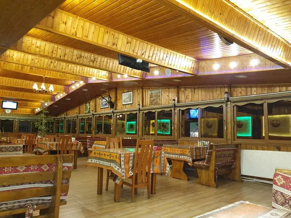 Restaurant Oz Demir - 1