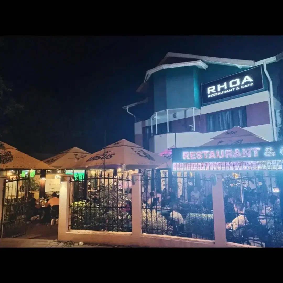 Rrestaurant Rhoa - 1