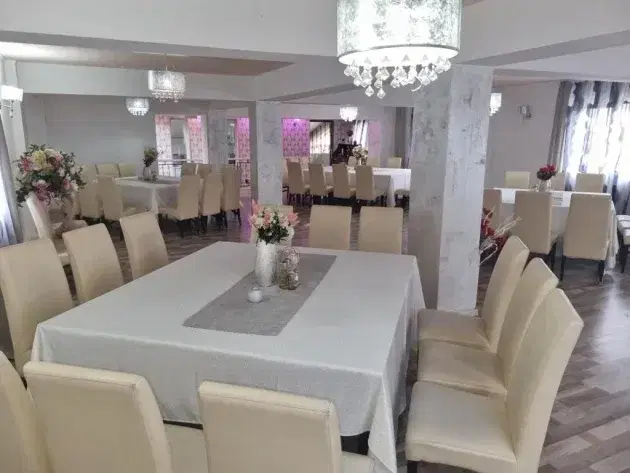 Rrestaurant Rhoa - 6