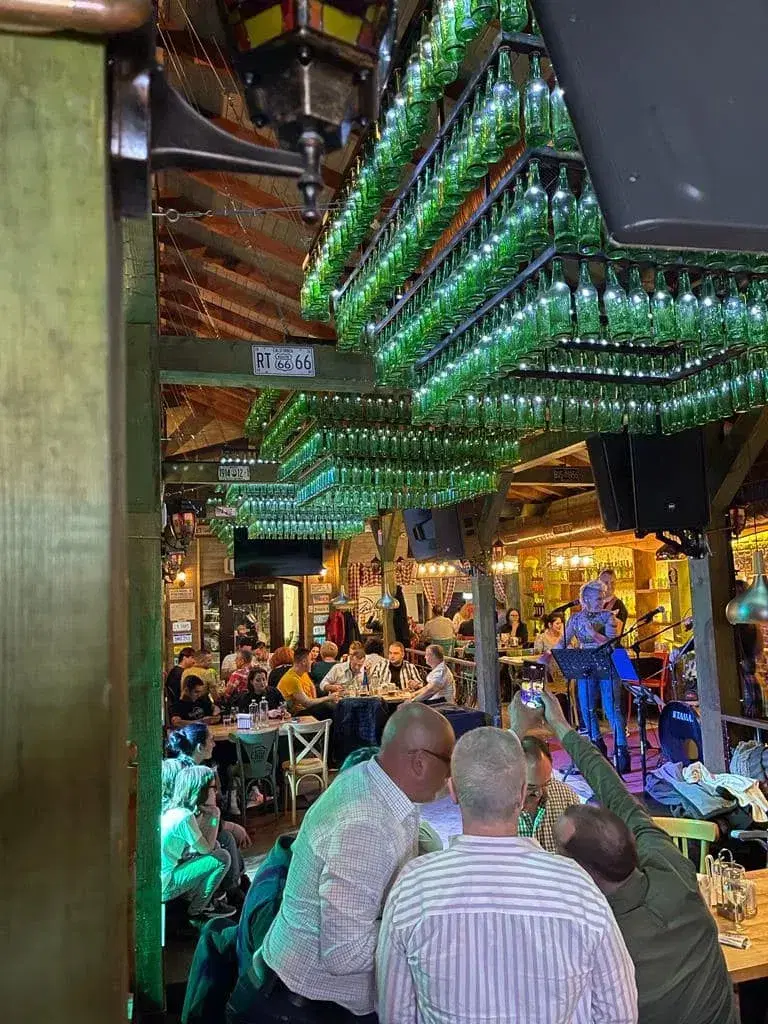 Tower's Pub - 4
