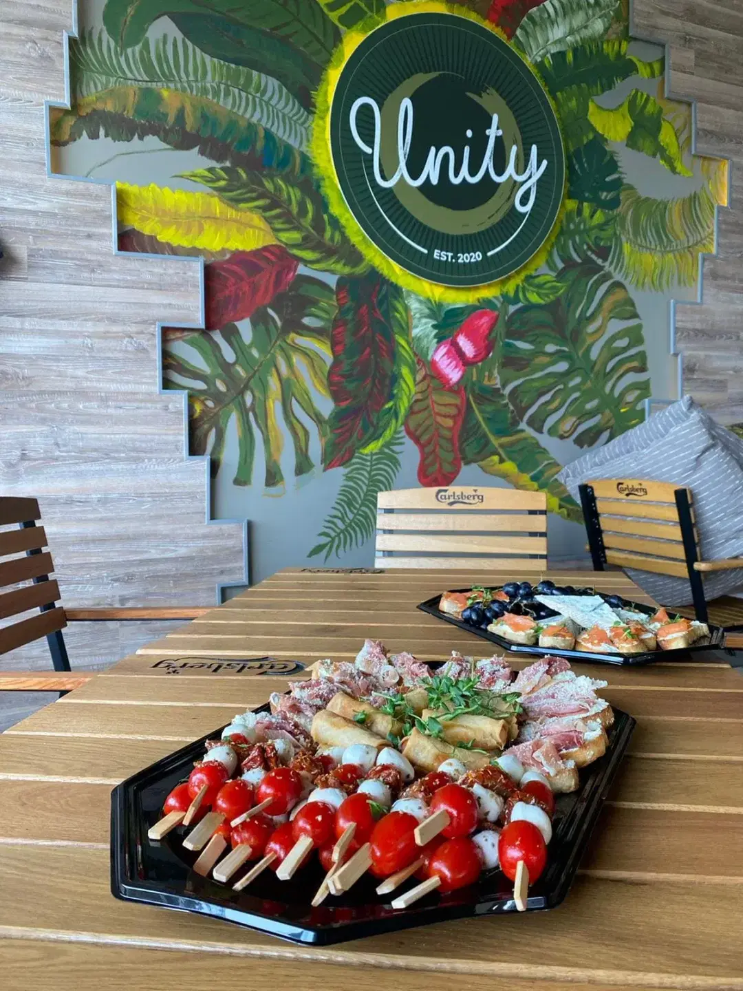 Unity Bistro - 5