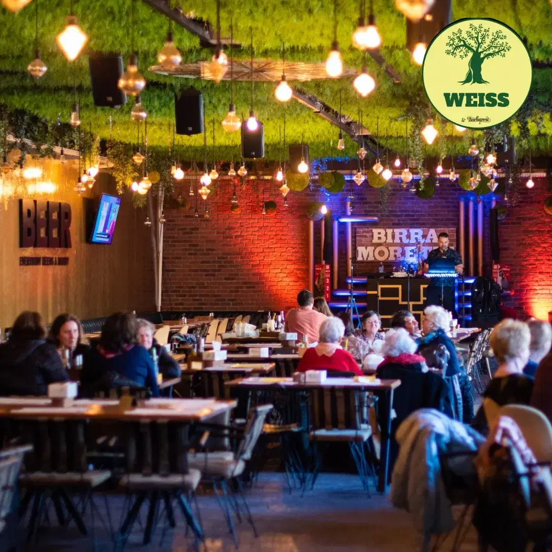 Weiss Beer Garden - 1