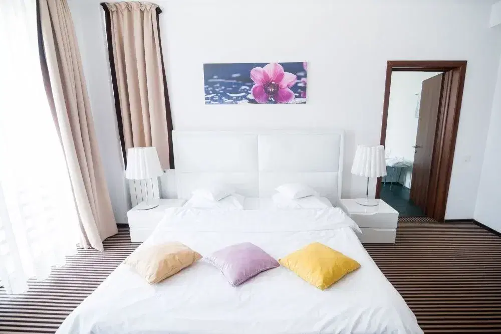 Alex And George Boutique Hotel - 1 Alex And George Boutique Hotel - 1