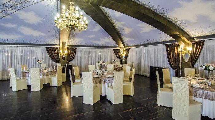 AMG - Saloane de evenimente - 3 AMG - Saloane de evenimente - 3