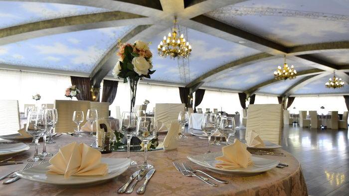 AMG - Saloane de evenimente - 6 AMG - Saloane de evenimente - 6