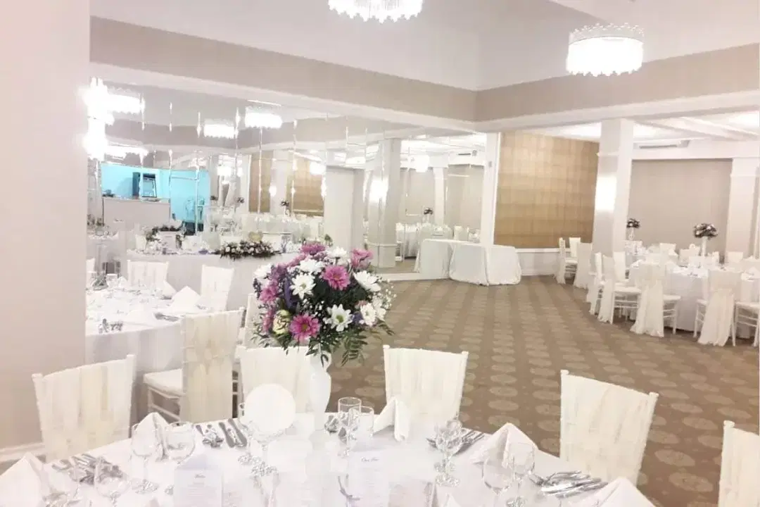 Celebration Ballroom - Restaurant and Events - 2 Celebration Ballroom - Restaurant and Events - 2