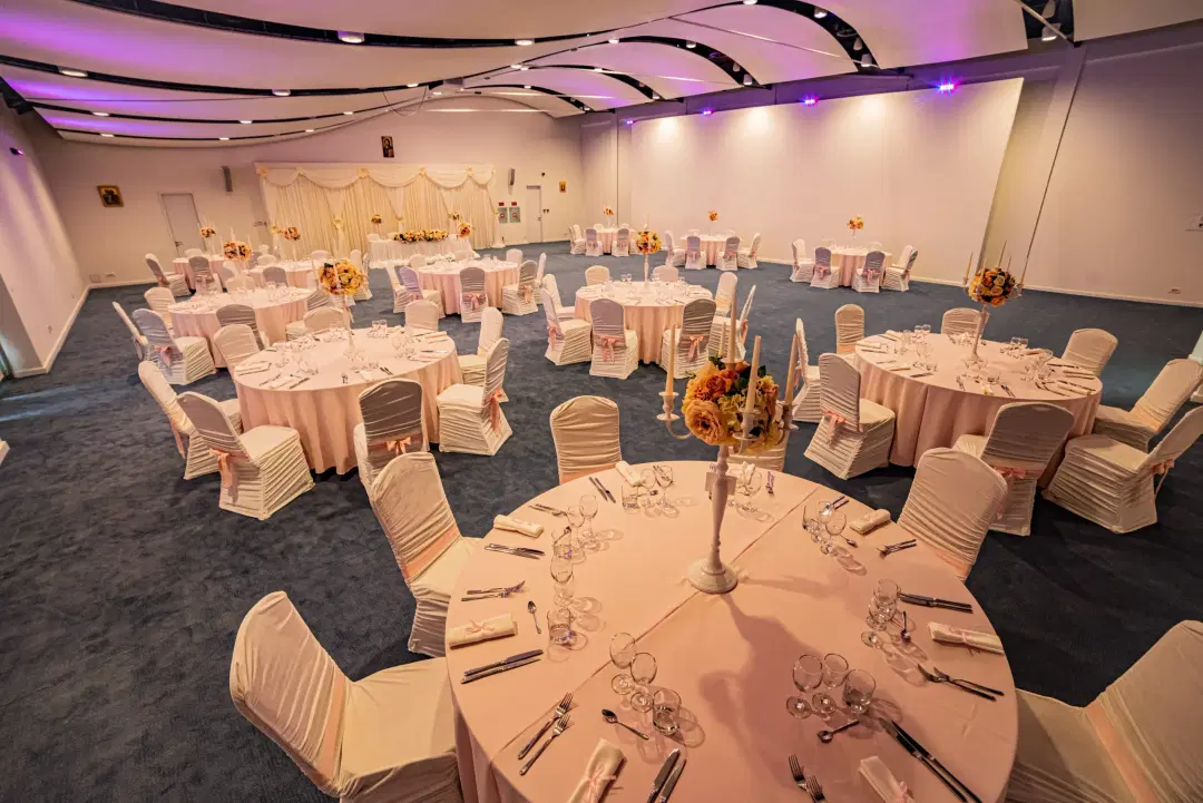 Centrul de Evenimente AGORA - 6 Centrul de Evenimente AGORA - 6