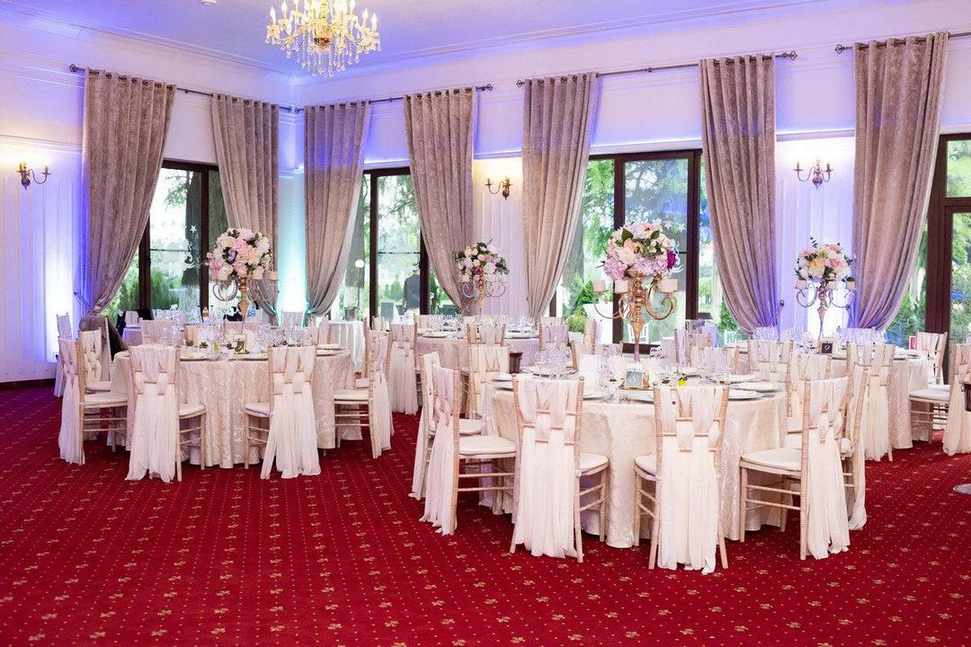 Colonial Club Cernica - 4 Colonial Club Cernica - 4