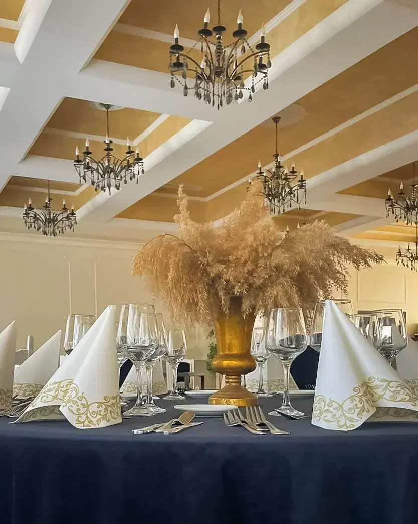 Conacul Trandafirilor - 4 Conacul Trandafirilor - 4