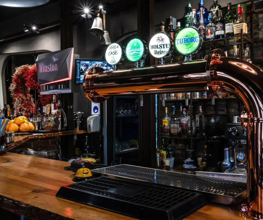 Gio Pub And Restaurant - 1 Gio Pub And Restaurant - 1