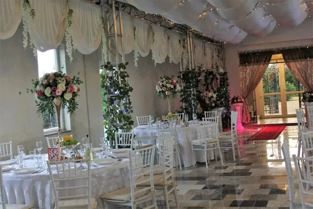 Golden King Restaurant - 6 Golden King Restaurant - 6