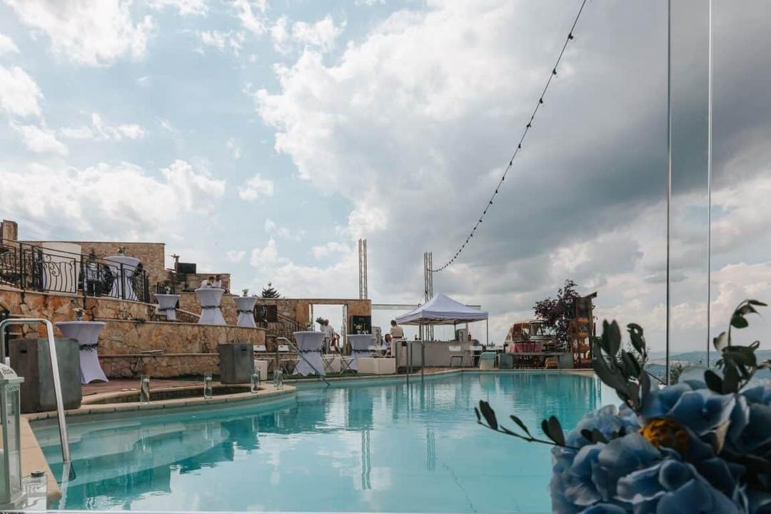 HillHouse Pool & Lounge - 3 HillHouse Pool & Lounge - 3