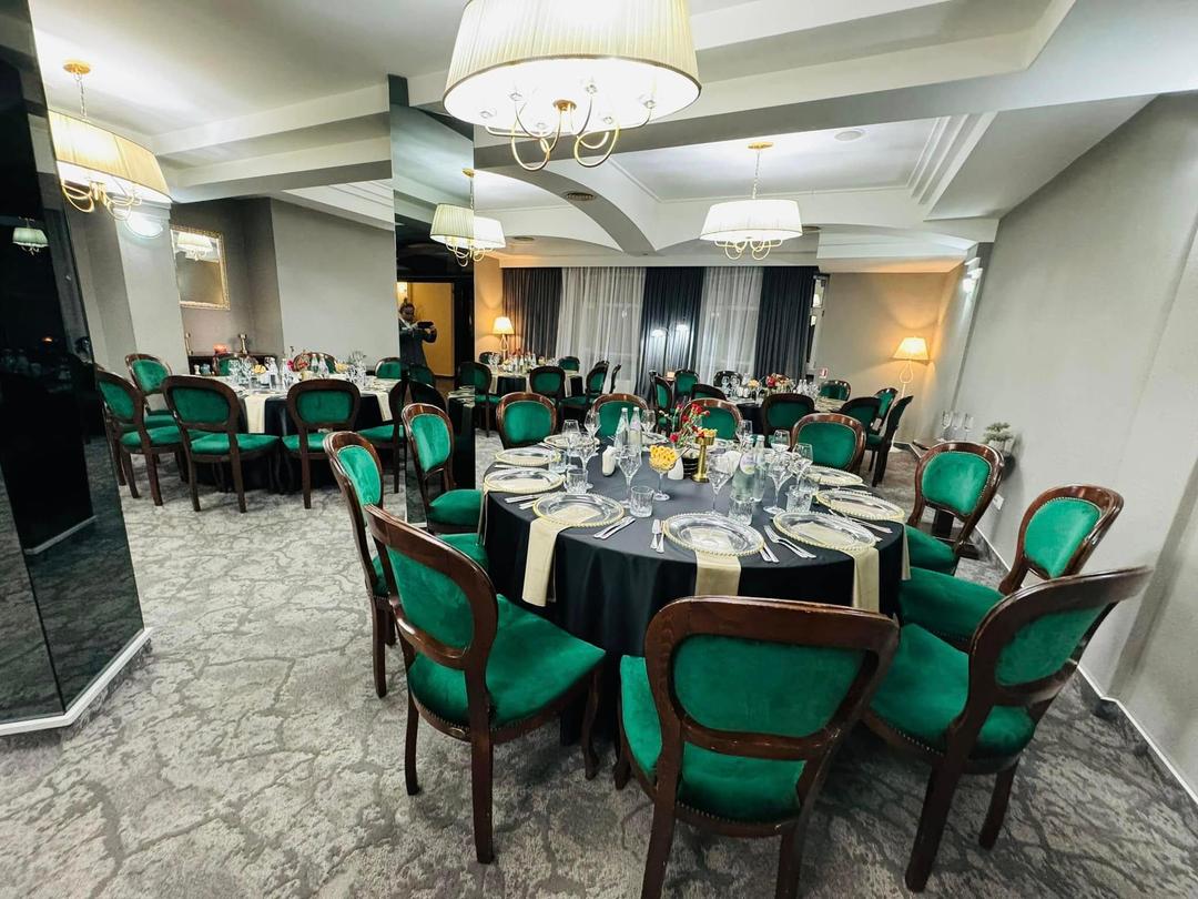 Hotel Brilliant Meses - 1 Hotel Brilliant Meses - 1