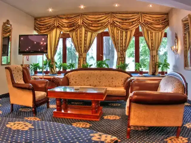 Hotel Cetate Imparatul Romilor - 1 Hotel Cetate Imparatul Romilor - 1