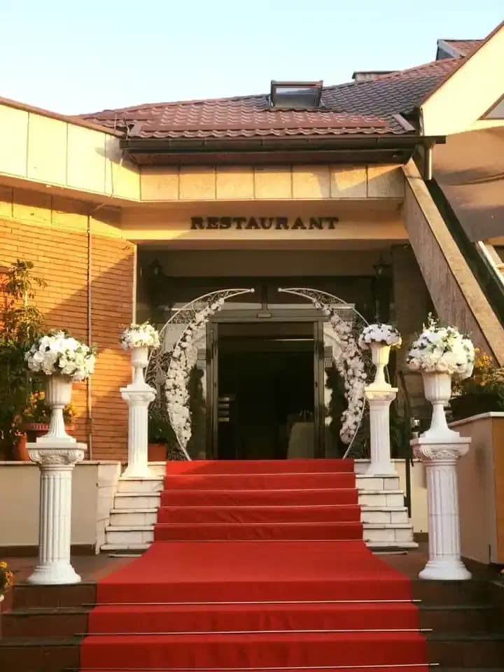 Hotel President - 1 Hotel President - 1