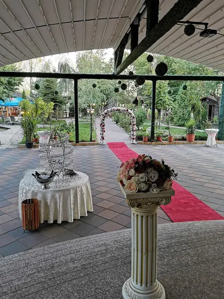 Hotel Restaurant Rustic - 2 Hotel Restaurant Rustic - 2