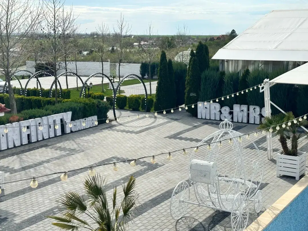 Infinity Garden Events - 5 Infinity Garden Events - 5