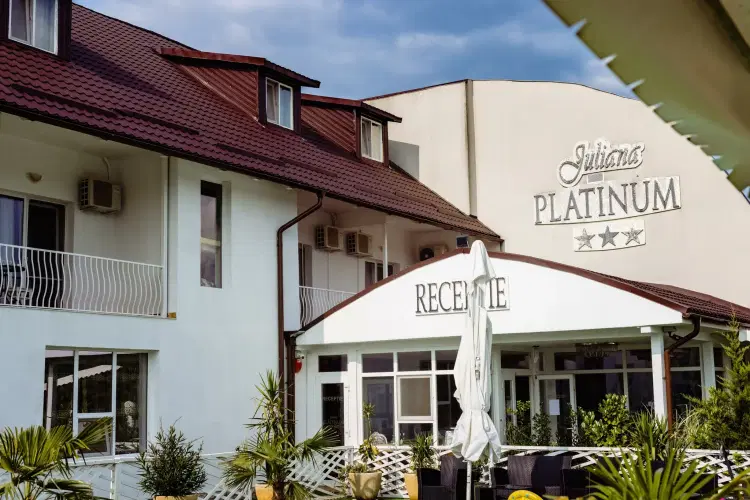 Juliana Ballroom Brad