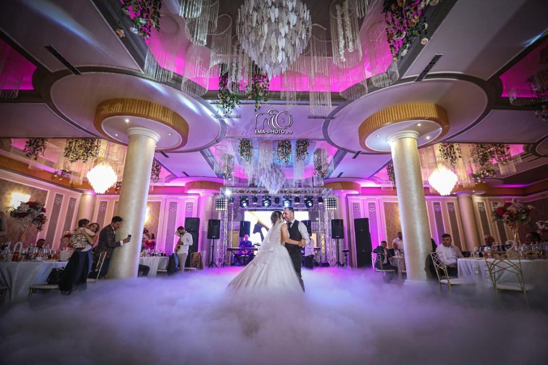 La Dolce Vita Ballroom - 5 La Dolce Vita Ballroom - 5