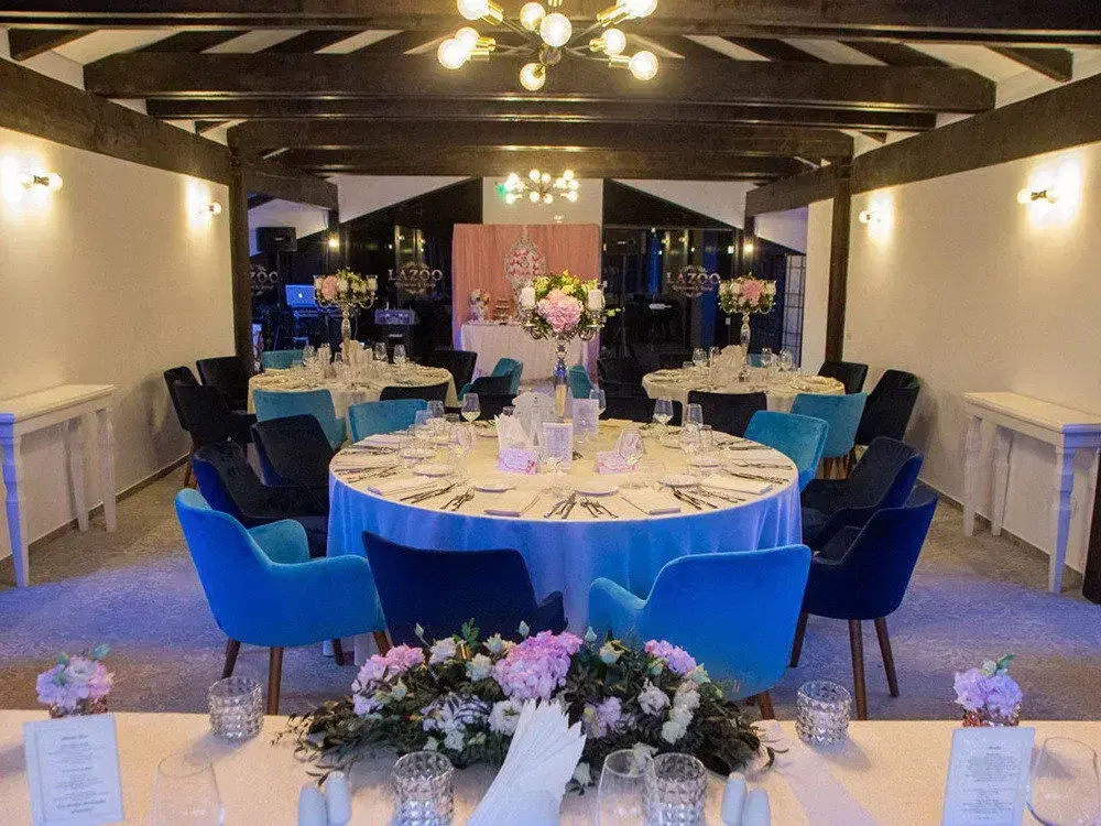 Lazoo Restaurant and Lounge - 3 Lazoo Restaurant and Lounge - 3