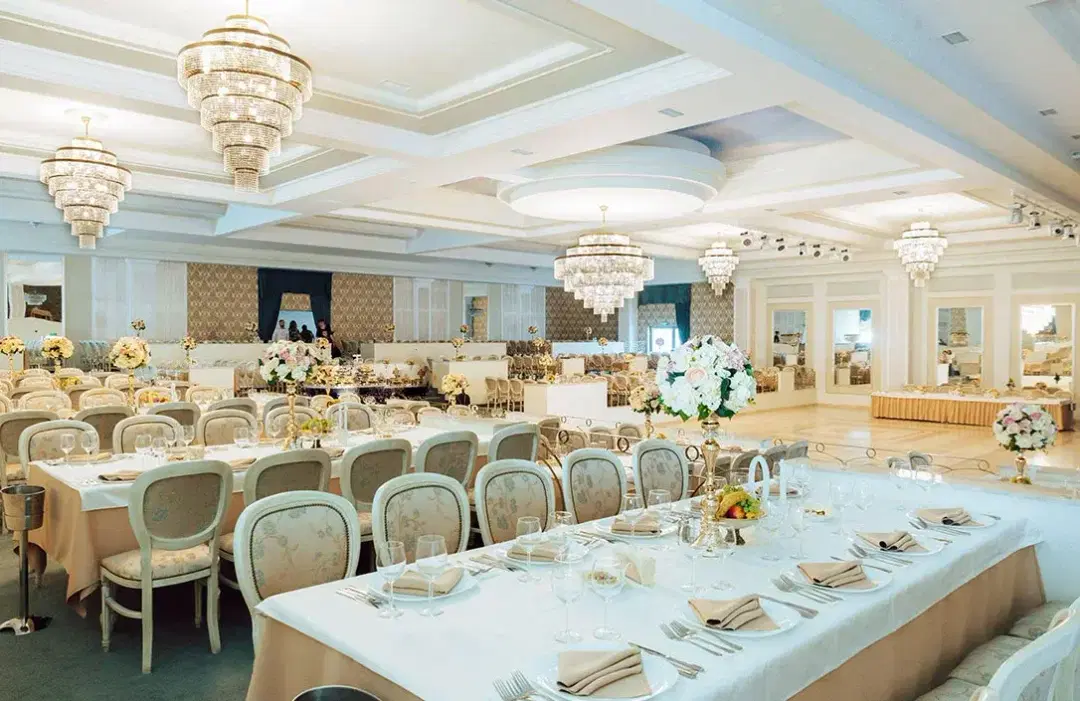 Le Grand Amfiteatru Ballroom - 3 Le Grand Amfiteatru Ballroom - 3